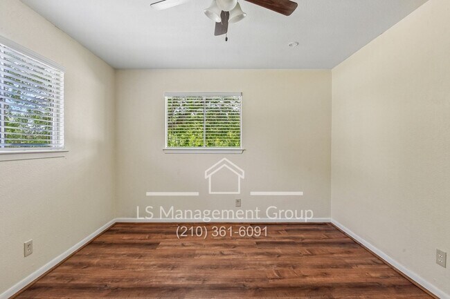 Building Photo - 6603 Cherryleaf St