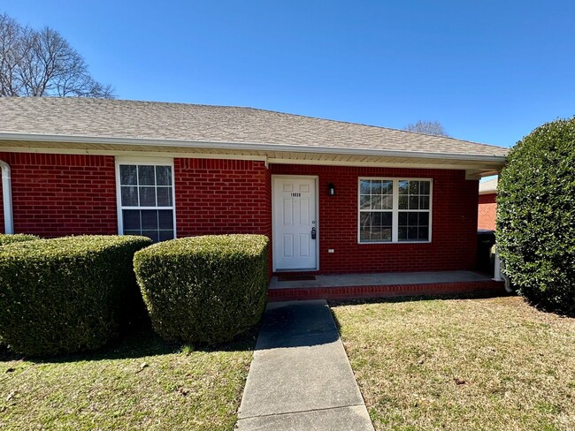 Primary Photo - 2 Bedroom Duplex in Toney near East Limest...