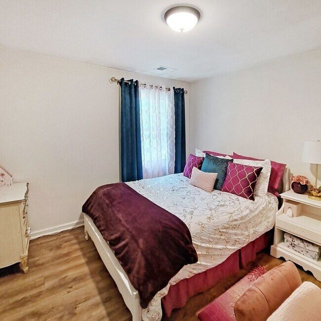 Building Photo - 3506 Lisa Ln