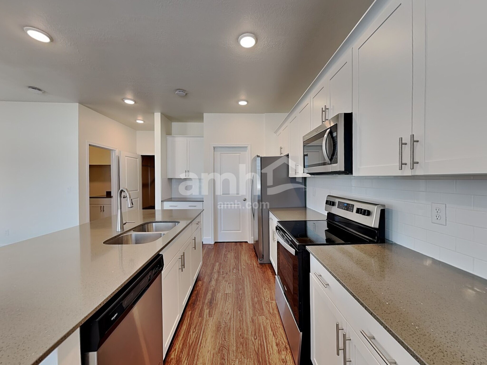 Building Photo - 2604 W 3340 S