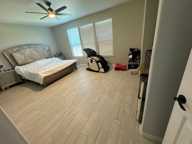 Building Photo - 140 Pomegranate Cove