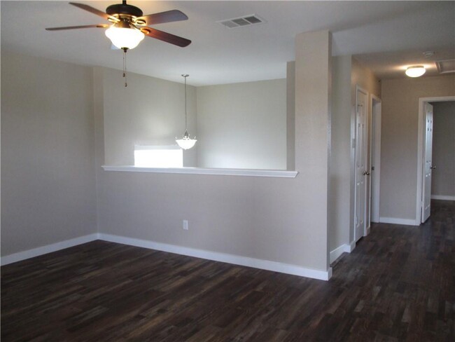 Building Photo - 18354 Basket Flower Bend
