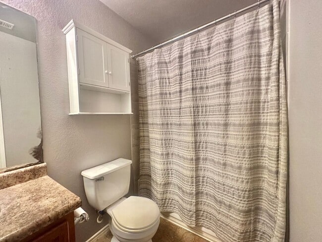 Building Photo - 4 BED 3 BATH IN ROUND ROCK TX