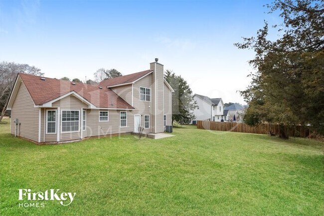 Building Photo - 52 Hamilton Dr