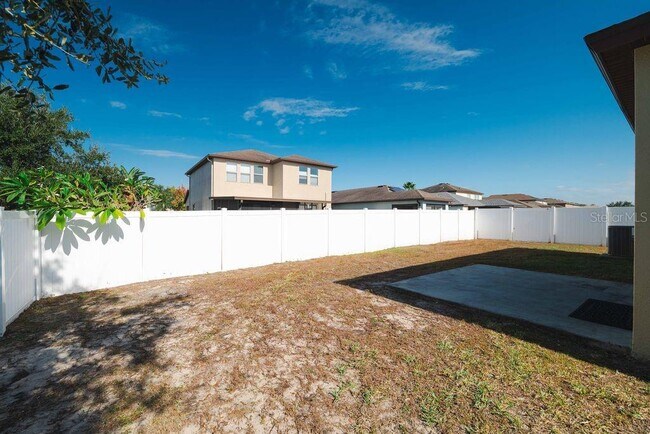 Building Photo - 9004 Mountain Magnolia Dr