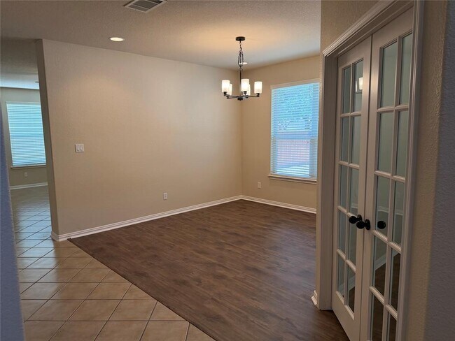 Building Photo - 3021 Grand Mission Way