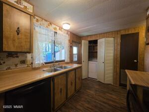 Building Photo - 5780 Hopi Ln