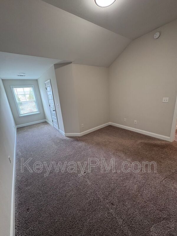 Building Photo - 122 Canton Park Ave