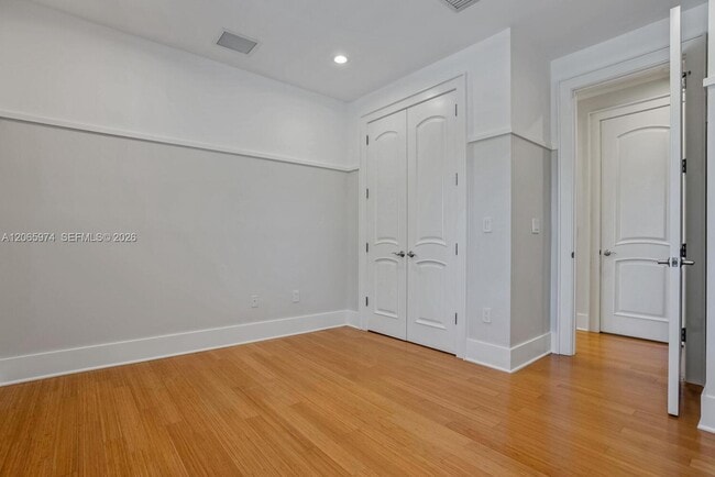 Building Photo - 3072 Carter St