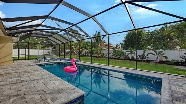 Building Photo - 1111 Mallorca Dr