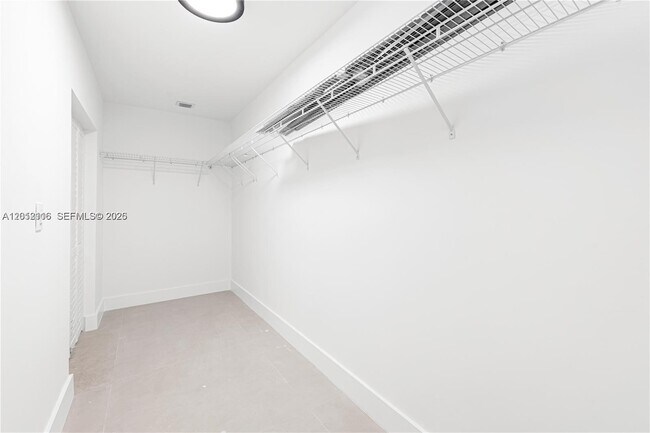 Building Photo - 11835 SW 37th St