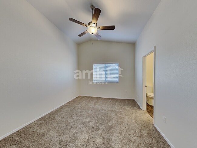 Building Photo - 7856 S Splinter Way