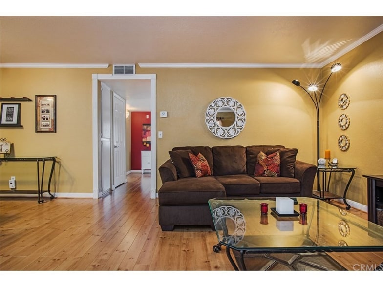 Building Photo - 4151 Hathaway Ave