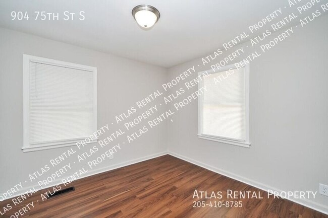 Building Photo - 904 75th St S