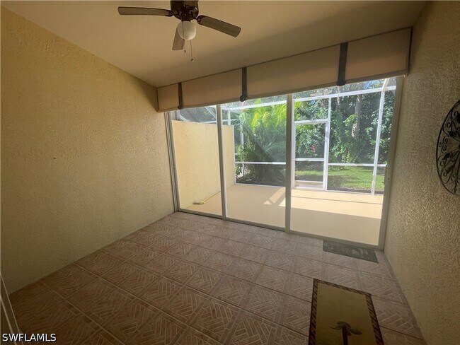 Building Photo - 5708 Greenwood Cir