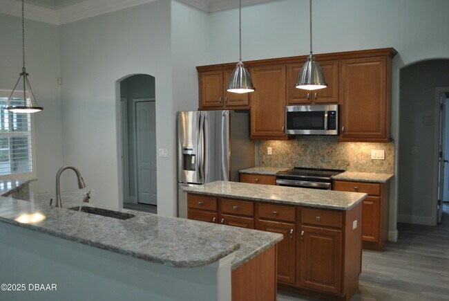 Building Photo - 128 Centennial Park Dr