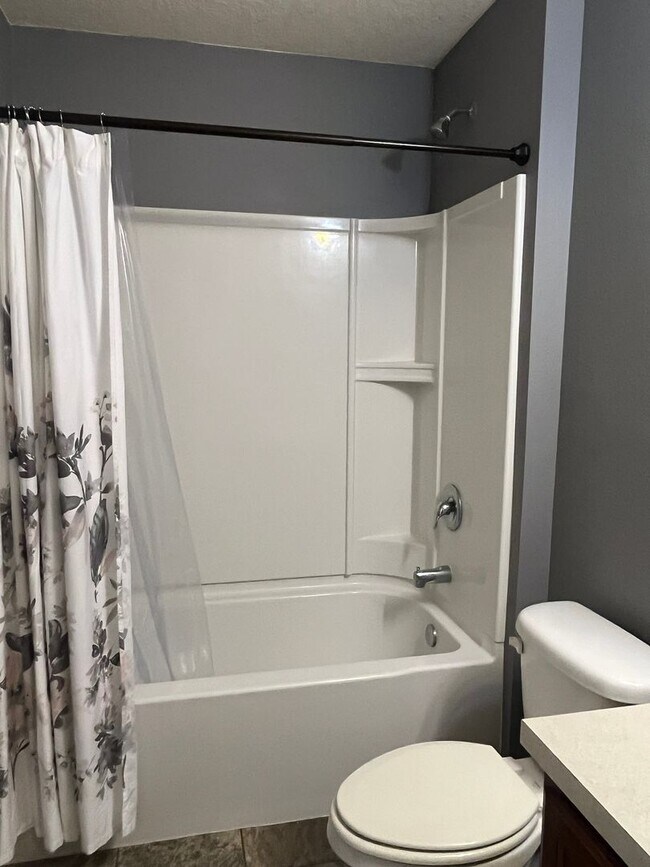 Primary Photo - West Magnolia 3BR / 2BA Home Clay County