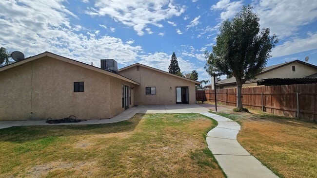 Building Photo - 9408 Seager Ct