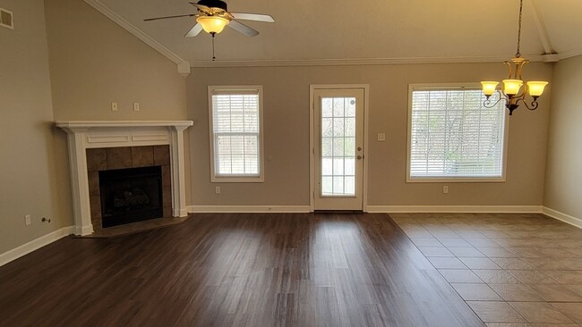 Building Photo - Doublecreek Subdivision