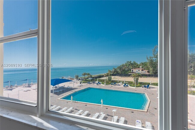 Building Photo - 3180 S Ocean Dr