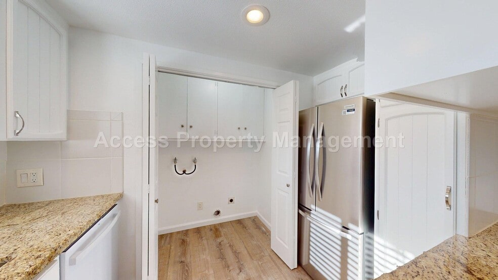 Building Photo - 229 Starr Ave