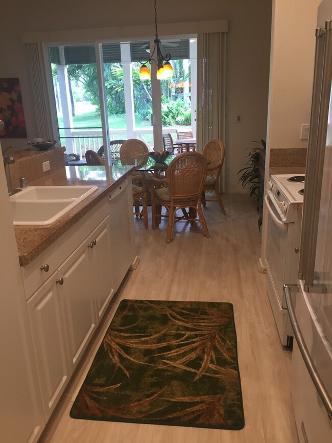 Kitchen - 92-1212 Olani St