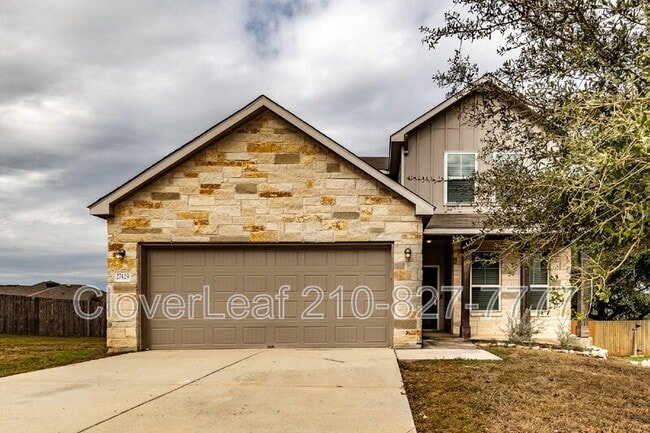 Primary Photo - 27429 Emilie Cyn