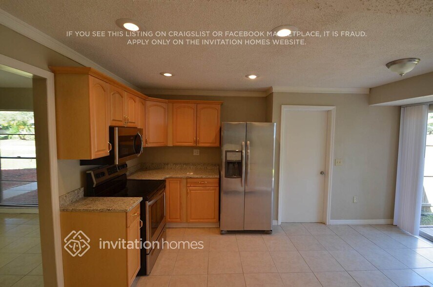 Building Photo - 4512 Grainary Ave