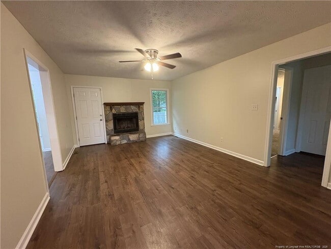 Building Photo - 2544 Previs Rd