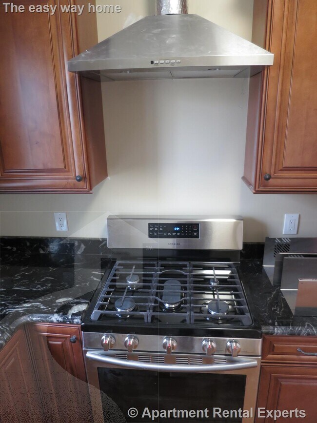 Building Photo - 1131 Broadway