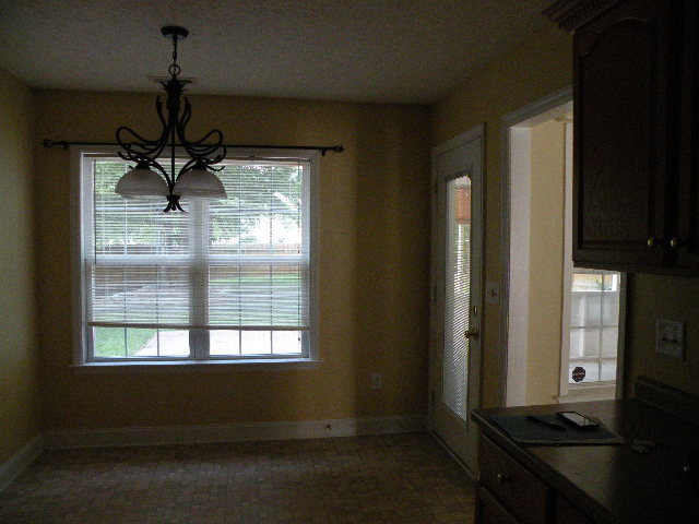 Building Photo - Home in Tucker Creek