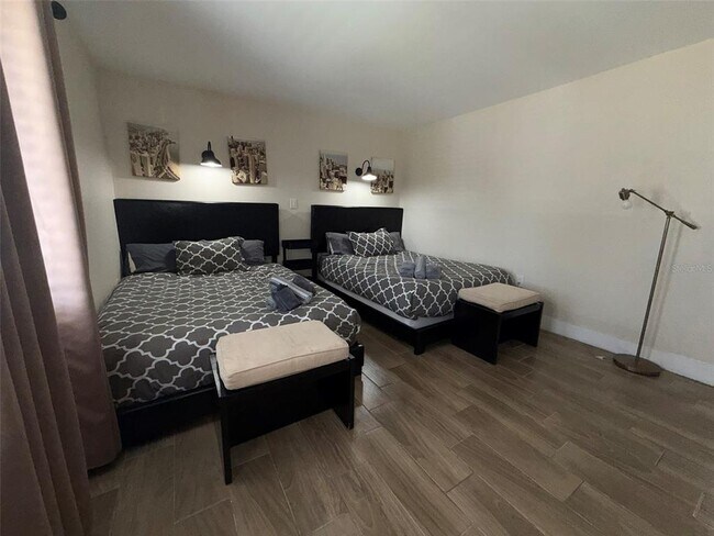 Building Photo - 4807 S Texas Ave