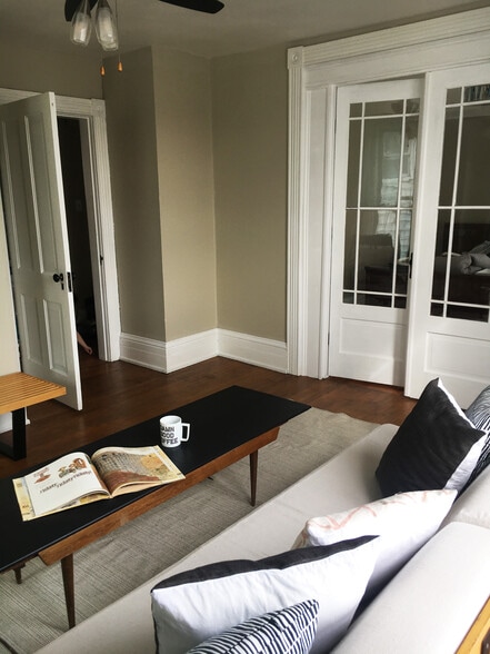 Building Photo - 2424 S Harrison St