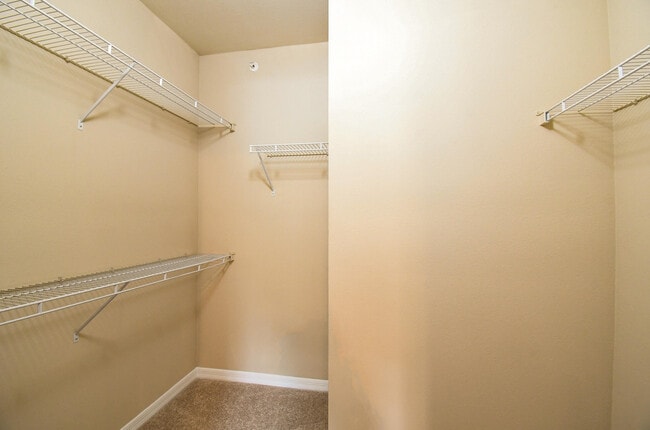 Building Photo - 6505 Emerald Dunes Dr