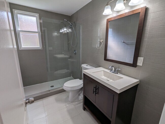 Building Photo - 69 Winthrop Ave