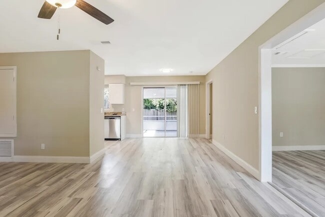 Building Photo - 4664 Donovan St