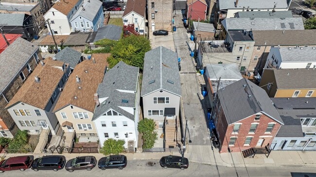 Building Photo - 1156 W 19th Pl