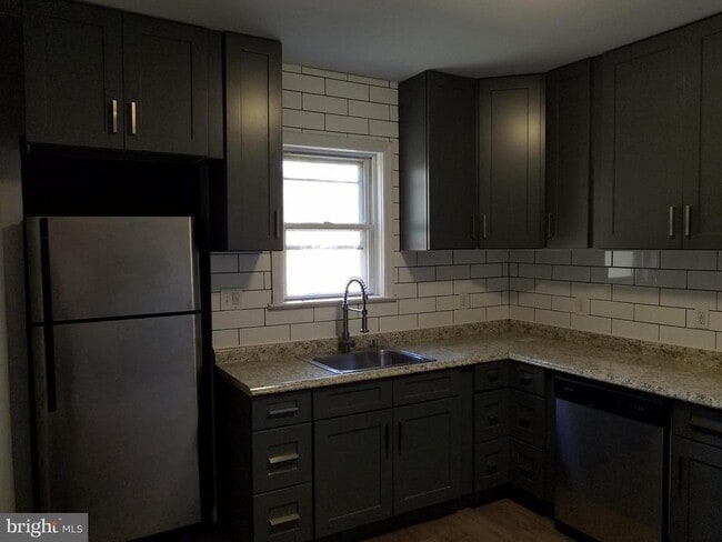 Primary Photo - 12 Kerhart Ave