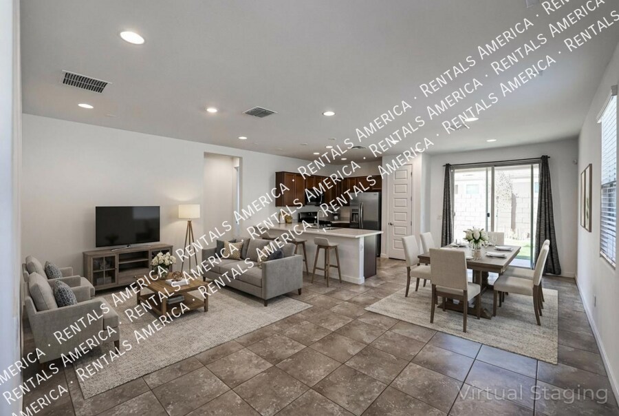 Building Photo - 8914 W Rancho Dr