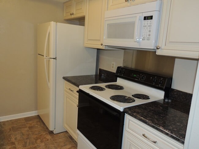 Building Photo - 11843 Braesview