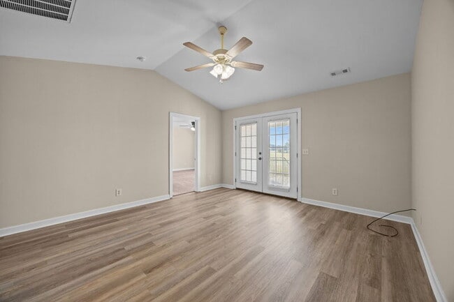 Building Photo - 5110 Deveron St