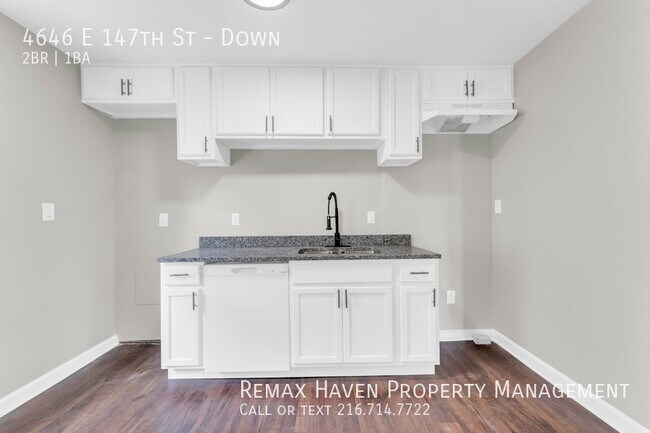 Building Photo - 4646 E 147th St