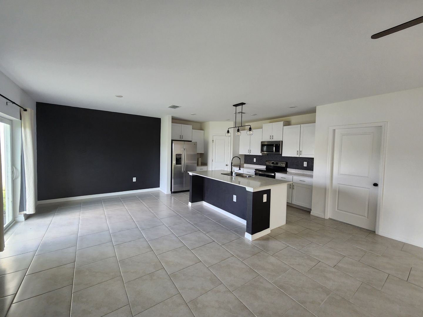 Building Photo - Beautiful New Construction Spacious Home in Savannah Lakes Community