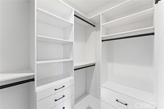 Building Photo - 147 Jaripol Cir