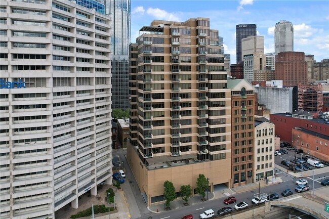 Building Photo - 151 Fort Pitt Blvd