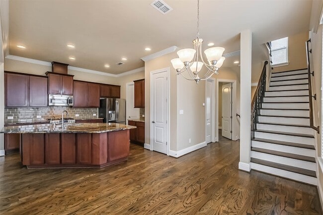 Building Photo - 6011 Kansas St