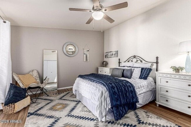 Building Photo - 10362 W Oakmont Dr