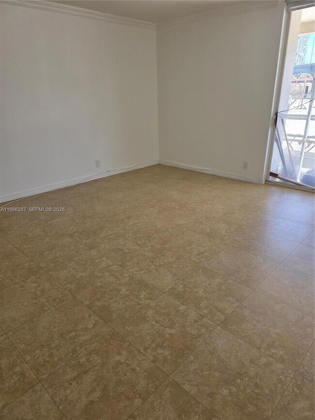 Building Photo - 19355 Turnberry Way