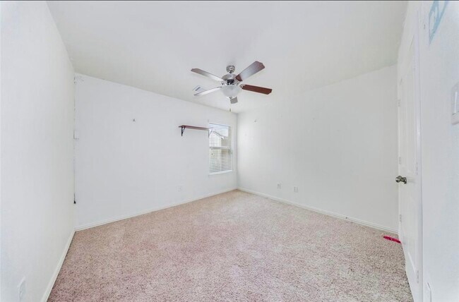 Building Photo - 3306 Benbrook Springs Ln