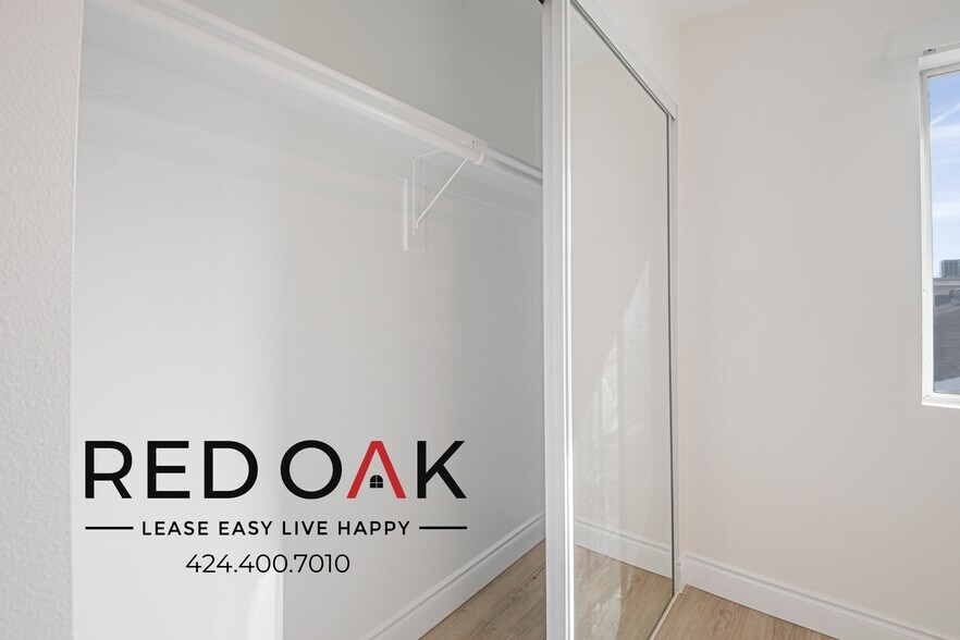 Building Photo - 6853 Agnes Ave